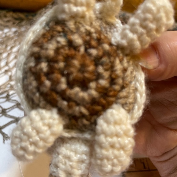 Crochet Cream & Blue Lava Bead Essential Oil Diffuser Gopher Turtle Ornament SK - Picture 5 of 7